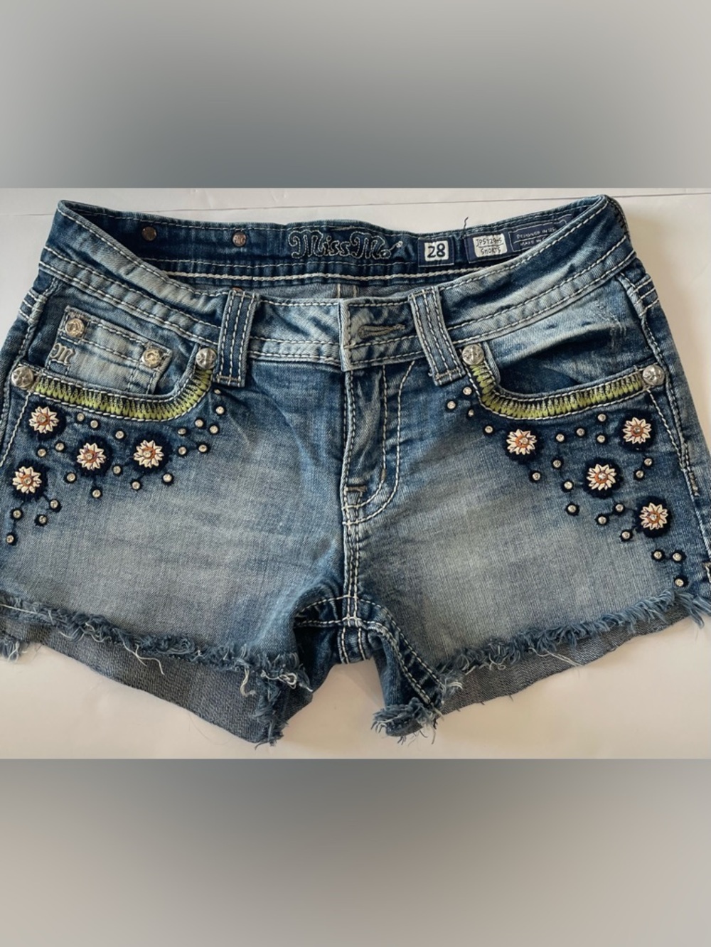 Miss Me Women’s Embroidered Skinny Shorts 
Adorable Flower Jean Shorts |...